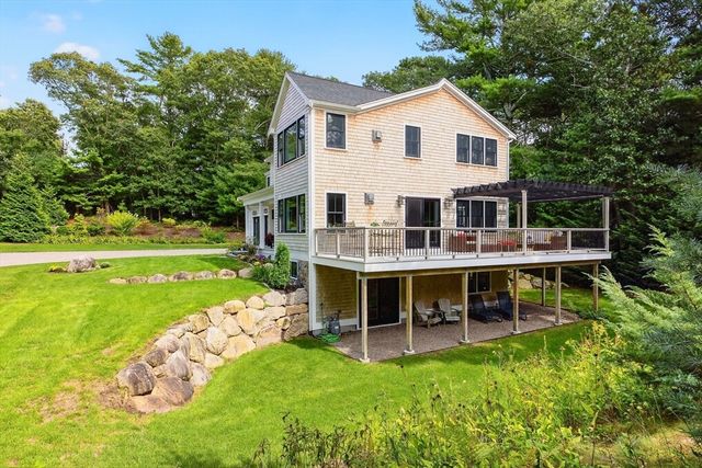 105 Bay Road, Barnstable, MA 02635