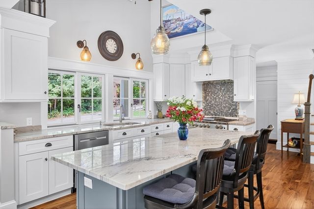 105 Bay Road, Barnstable, MA 02635