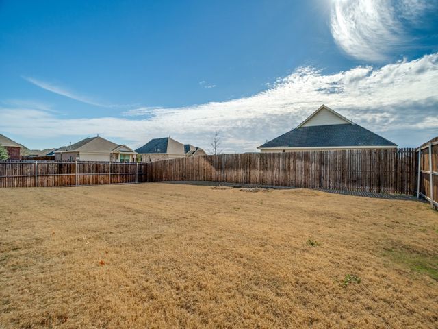1505 Helmoken Falls Drive, Anna, TX 75409