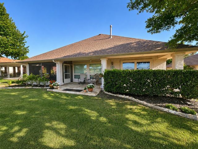 11112 Southerland Drive, Denton, TX 76207