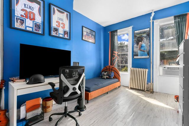 1207 HANCOCK Street, New York City, NY 11221