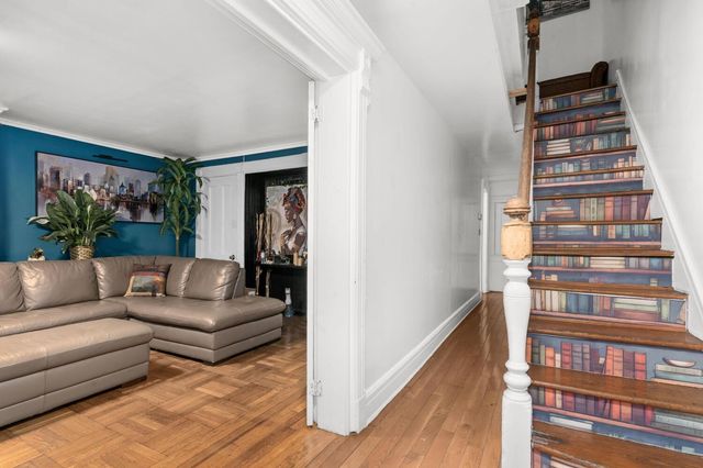 1207 HANCOCK Street, New York City, NY 11221