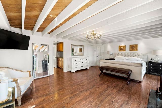 10135 Hermosa Way, La Mesa, CA 91941