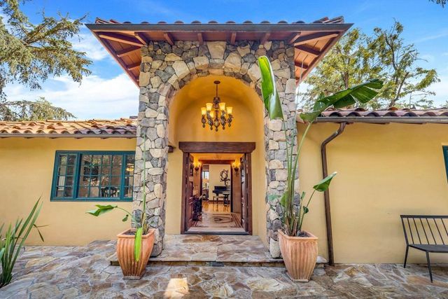 10135 Hermosa Way, La Mesa, CA 91941