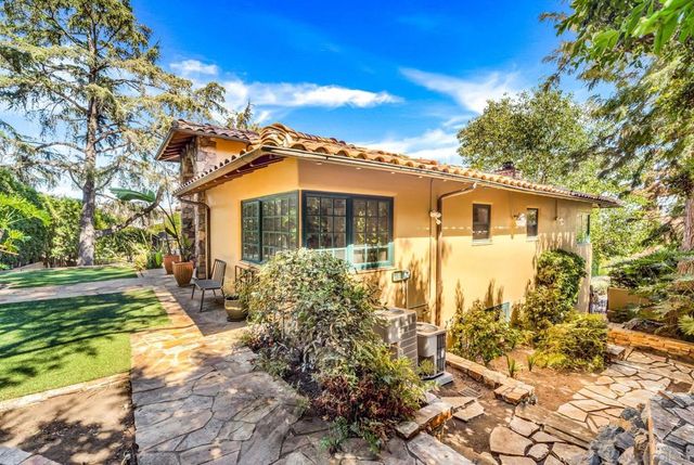 10135 Hermosa Way, La Mesa, CA 91941