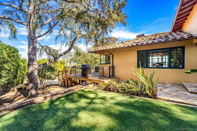 10135 Hermosa Way, La Mesa, CA 91941