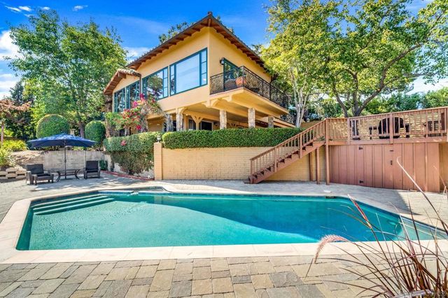 10135 Hermosa Way, La Mesa, CA 91941