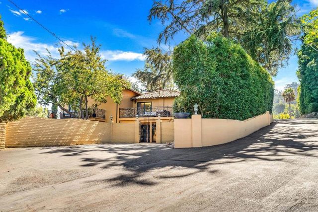 10135 Hermosa Way, La Mesa, CA 91941