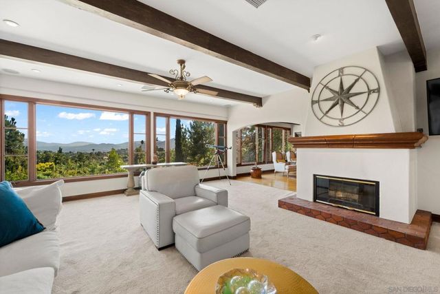 10135 Hermosa Way, La Mesa, CA 91941