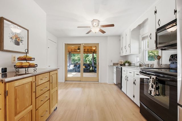 222 Cambridge Road, Woburn, MA 01801