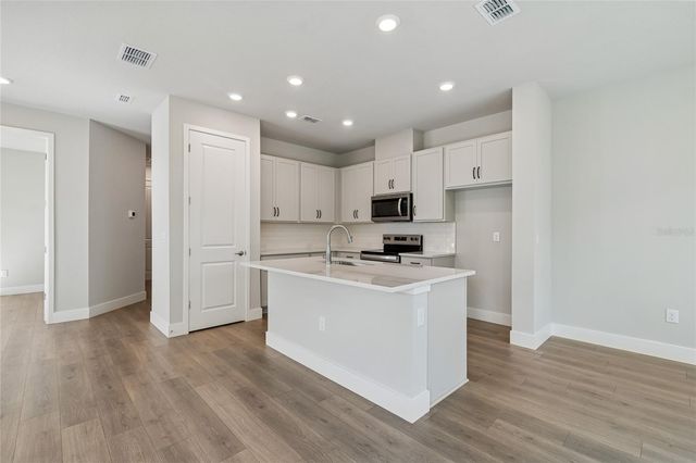 10716 OAK BEND DRIVE, Parrish, FL 34219