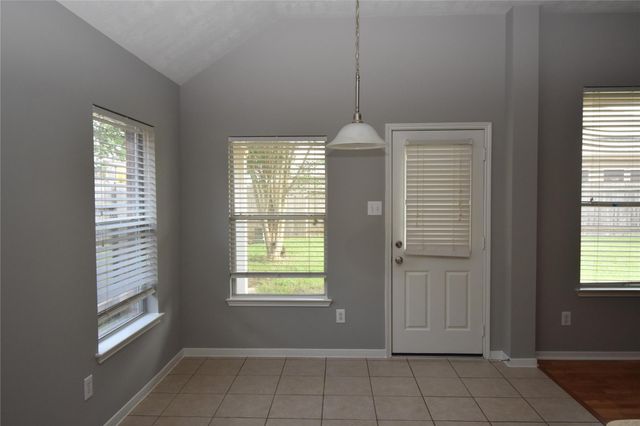 9518 Brackenton Crest Drive, Spring, TX 77379