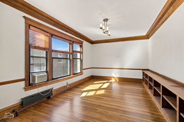 5520 S Cornell Avenue 3S, Chicago, IL 60637