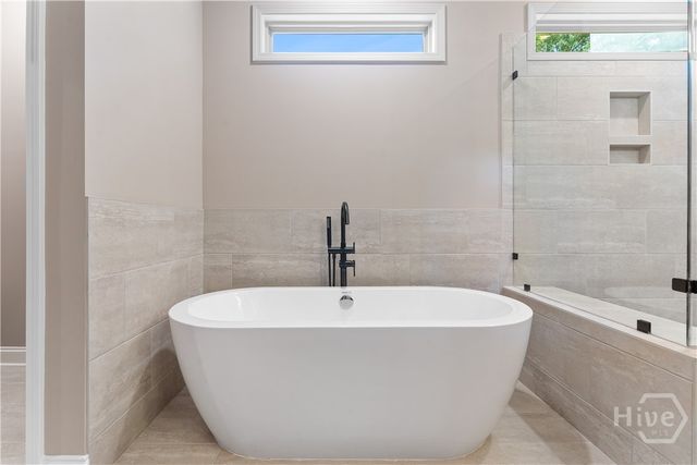 37 Hometown Court, Jefferson, GA 30549