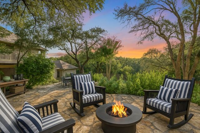 1915 Holly Hill DR, Austin, TX 78746