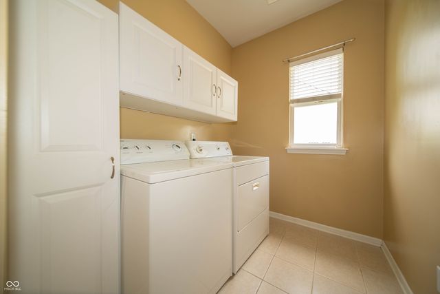 10539 Saddlestone Drive, Fishers, IN 46040
