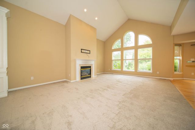10539 Saddlestone Drive, Fishers, IN 46040