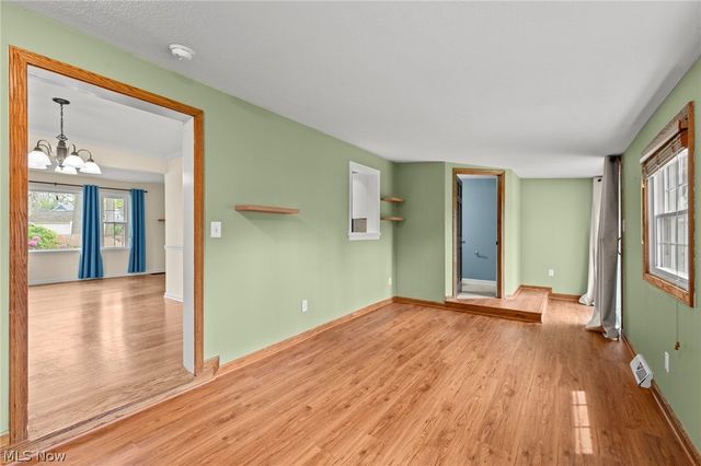 2644 Sylvan Road, Cuyahoga Falls, OH 44221