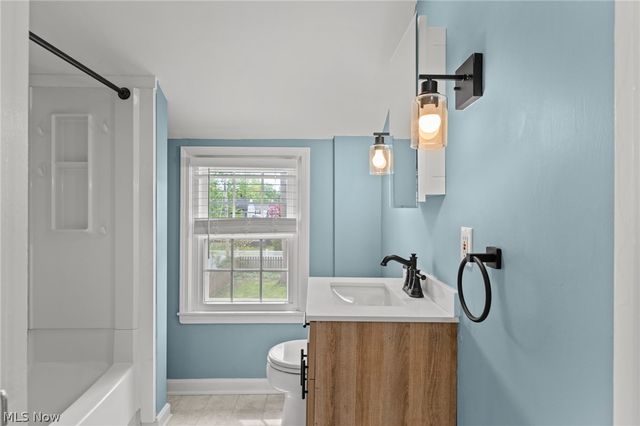 2644 Sylvan Road, Cuyahoga Falls, OH 44221