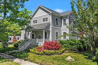 97 Superior Street, South Haven, MI 49090