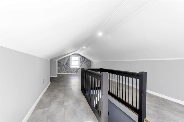 49 Bennett St, Chicopee, MA 01013