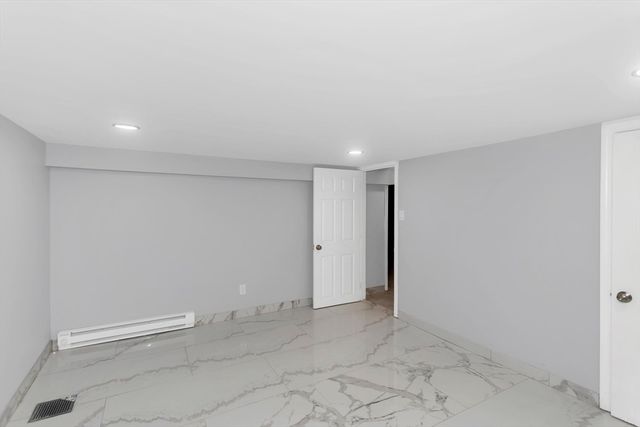49 Bennett St, Chicopee, MA 01013