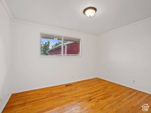 35 N MOUNTAIN RD, Fruit Heights, UT 84037
