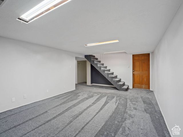 35 N MOUNTAIN RD, Fruit Heights, UT 84037
