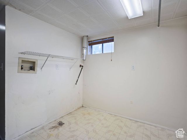 35 N MOUNTAIN RD, Fruit Heights, UT 84037