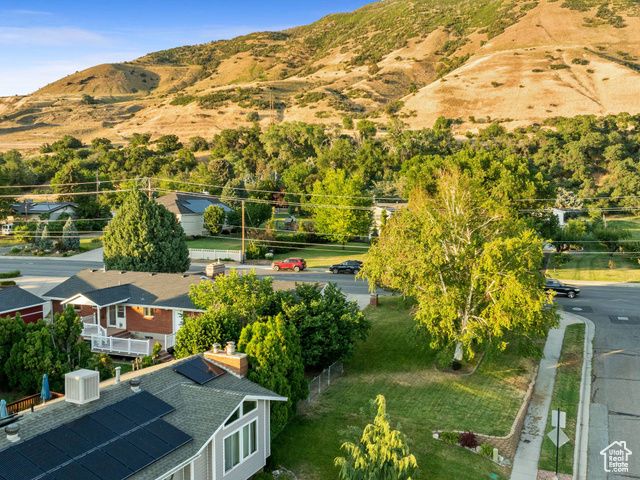 35 N MOUNTAIN RD, Fruit Heights, UT 84037