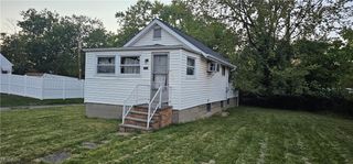 5606 Jefferson Avenue, Maple Heights, OH 44137