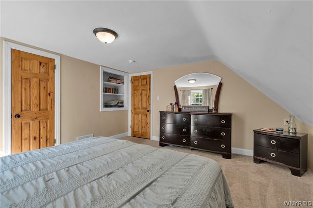 6572 Taylor Road, Hamburg, NY 14075