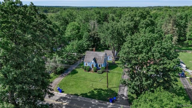 6572 Taylor Road, Hamburg, NY 14075