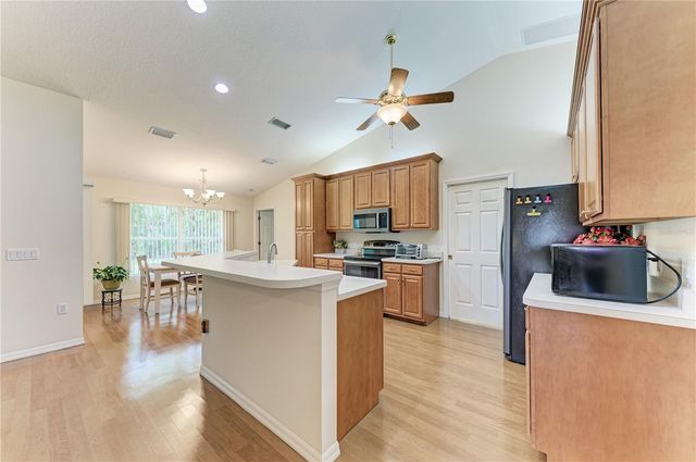 6304 18TH AVENUE E, Bradenton, FL 34208
