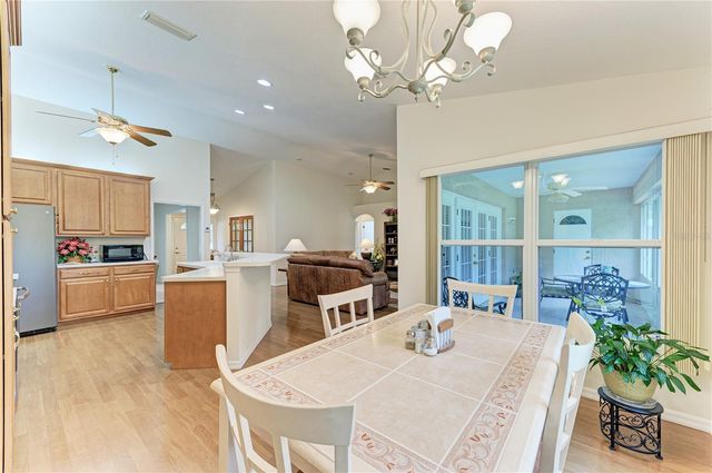 6304 18TH AVENUE E, Bradenton, FL 34208