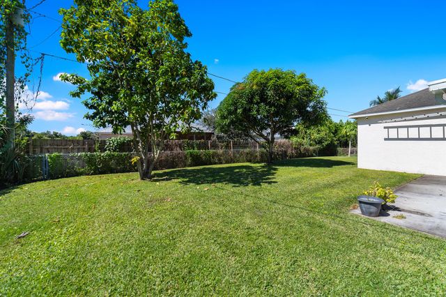 1165 SE 40th Avenue, Okeechobee, FL 34974