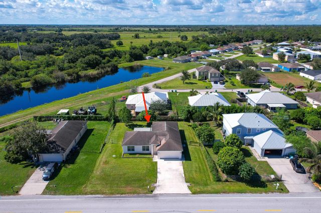 1165 SE 40th Avenue, Okeechobee, FL 34974