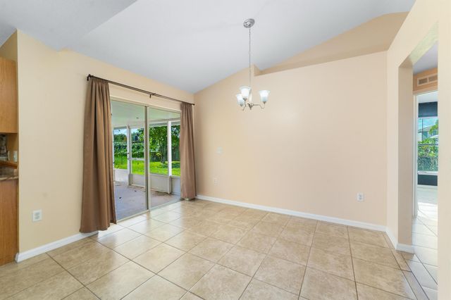 1165 SE 40th Avenue, Okeechobee, FL 34974