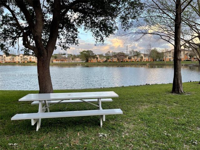3660 N 56th Ave 609, Hollywood, FL 33021