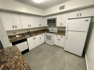 3660 N 56th Ave 609, Hollywood, FL 33021