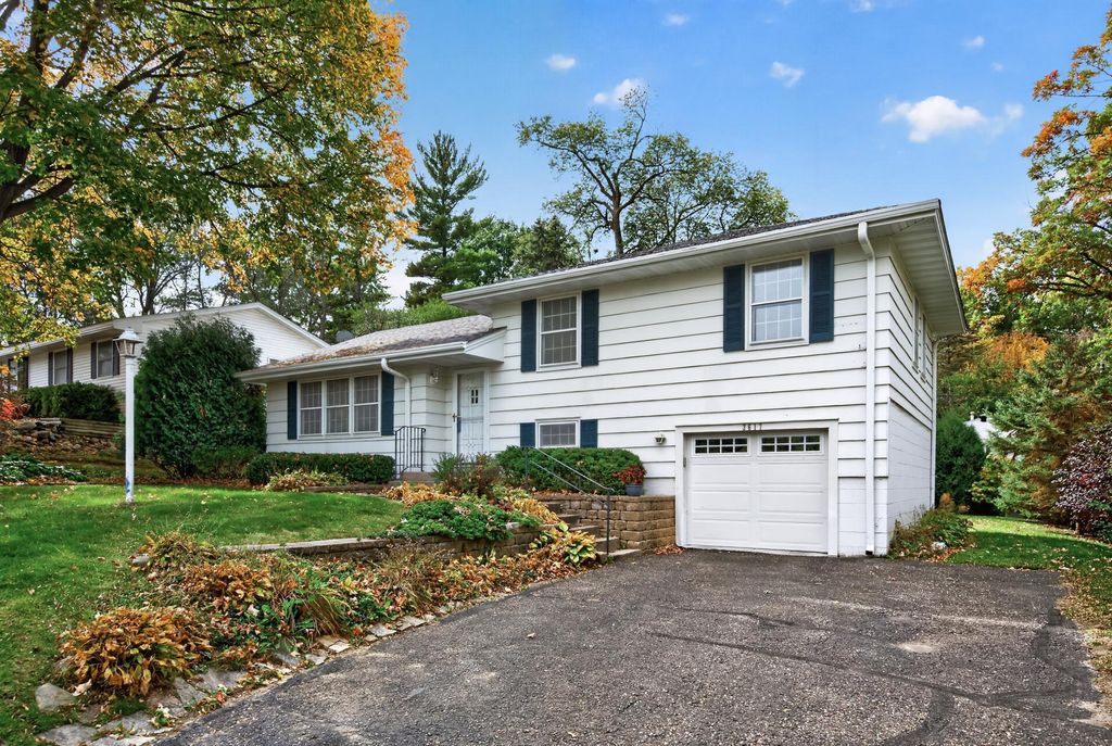 3617 Boone Avenue N, New Hope, MN 55427 — exterior