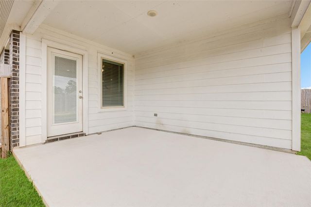 13989 Leigh Lake Lane, Conroe, TX 77384