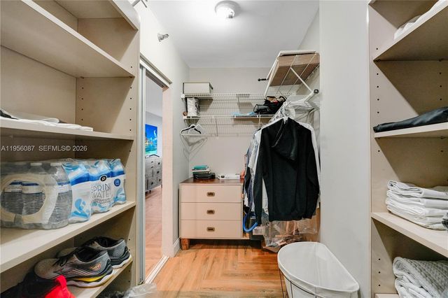 3850 Washington St 702, Hollywood, FL 33021