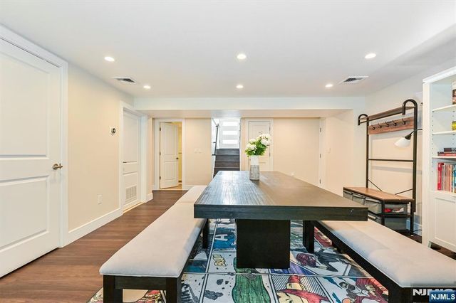 655 Floyd Street, Englewood Cliffs, NJ 07632