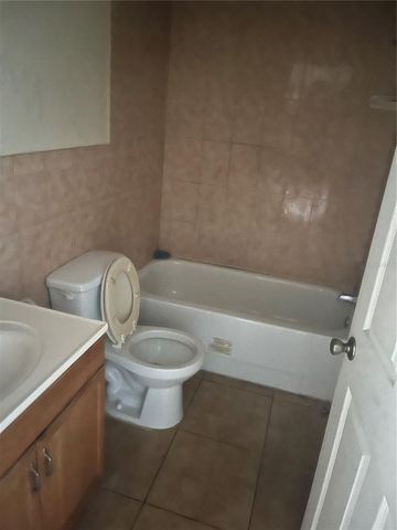 3607 N 52ND STREET, Tampa, FL 33619