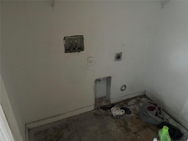 3607 N 52ND STREET, Tampa, FL 33619