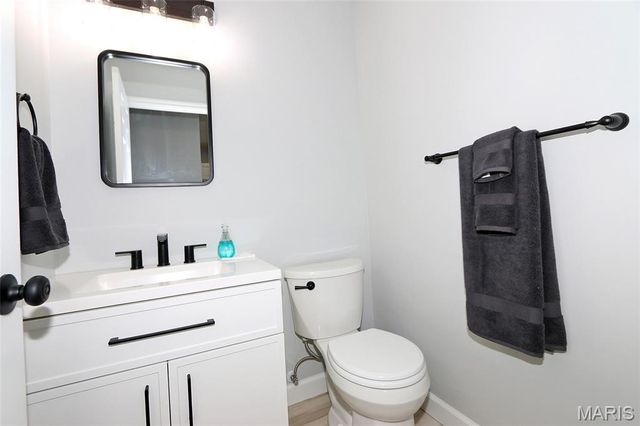 1324 Holgate Drive E2, Ballwin, MO 63021