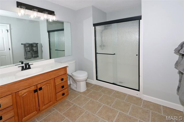 1324 Holgate Drive E2, Ballwin, MO 63021