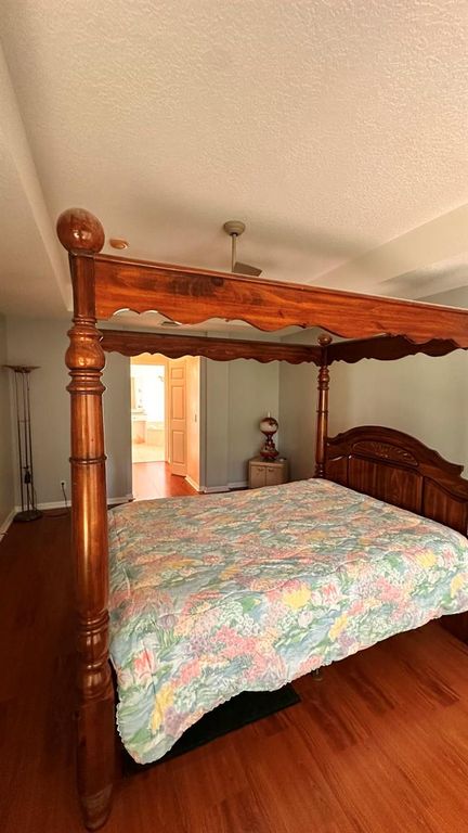 Image 13 of property listing at 6256 Via Primo Street, Lake Worth, FL 33467