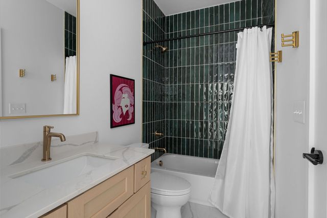 2000 S Hamilton Rd Apt 15, Nashville, TN 37218
